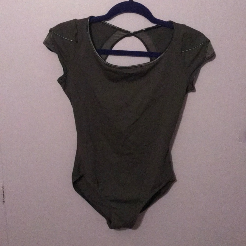 Women’s gray dance leotard